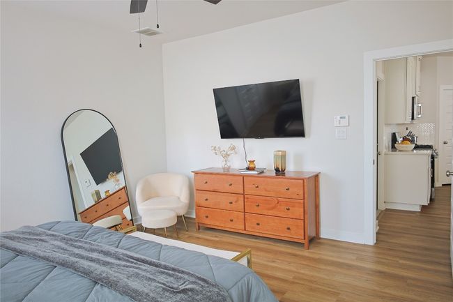Primary Bedroom | Image 21