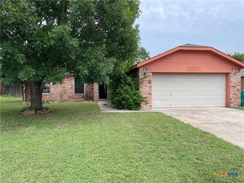 2105 Miller St, Belton, TX, 76513-4303 | Card Image