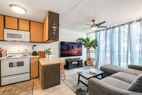 apt-306-2847 Waialae Ave, Honolulu, HI, 96826-1824 | Card Image