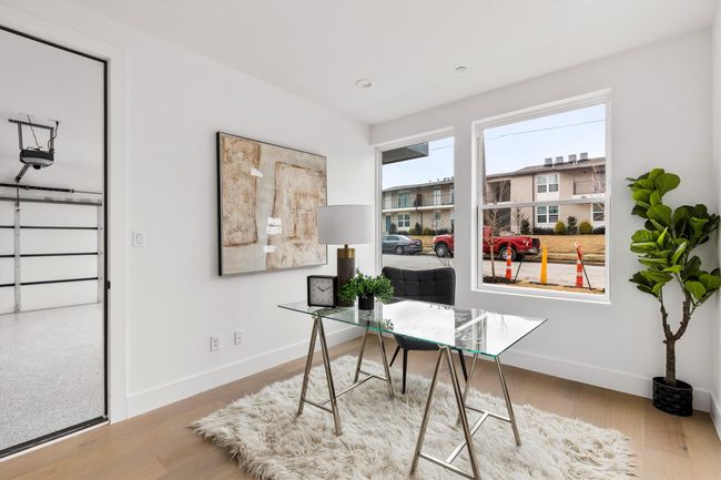 105 - 604 N Ewing Ave, Townhouse with 3 bedrooms, 4 bathrooms and null parking in Dallas TX | Image 6
