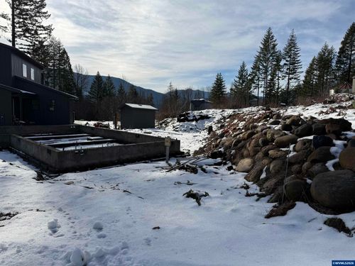 125 N Butte St, Detroit, OR, 97342-0904 | Card Image