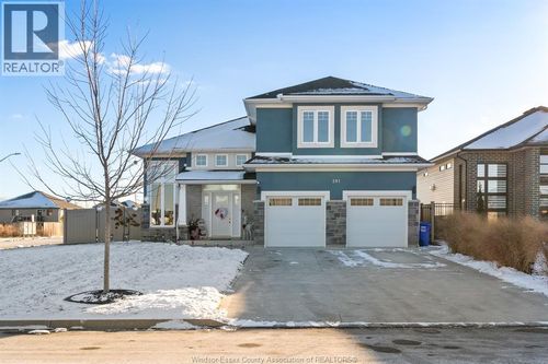 201 Mullen Cres, Amherstburg, ON, N9V0C2 | Card Image
