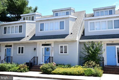 18 Henlopen Gdns, LEWES, DE, 19958-1760 | Card Image