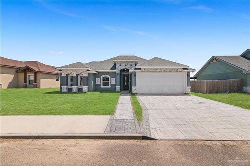 712 Fir St, Rio Grande City, TX, 78582-6957 | Card Image