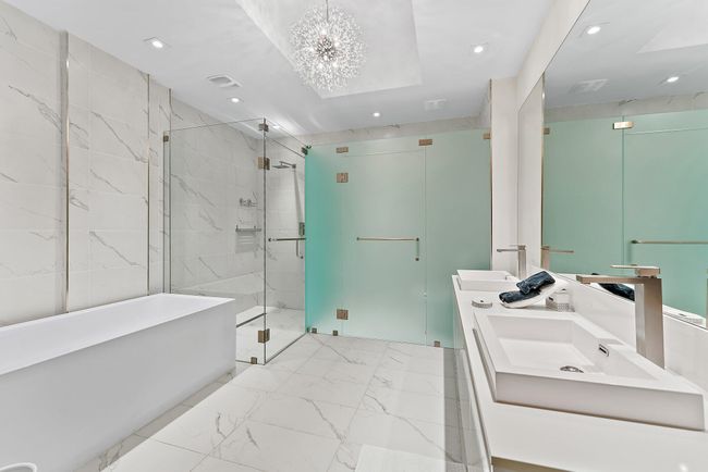 H1201 - 3100 N Ocean Dr, Condo with 2 bedrooms, 3 bathrooms and null parking in Riviera Beach FL | Image 7