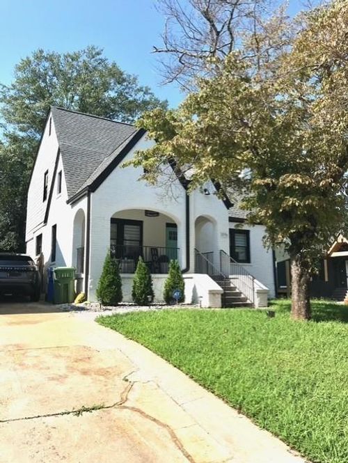 1576 Beecher St Sw, Atlanta, GA, 30310-2525 | Card Image