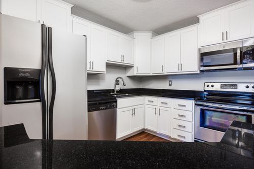 506-78 10th St E, Saint Paul, MN, 55101-2248 | Card Image
