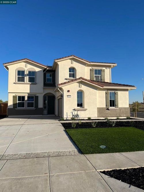 2825 Elderberry St, West Sacramento, CA, 95691-5525 | Card Image