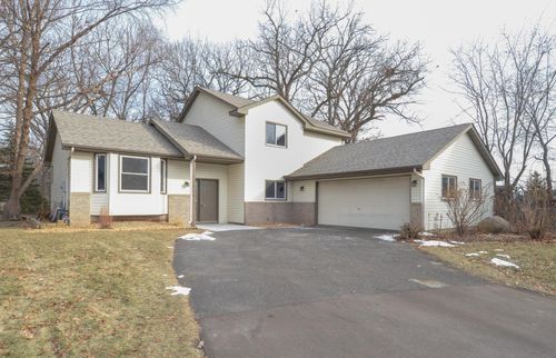 7086 46th Street Circle N, Oakdale, MN, 55128 | Card Image