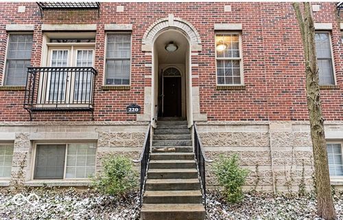 220c-220 N Cleveland Street, Indianapolis, IN, 46204 | Card Image