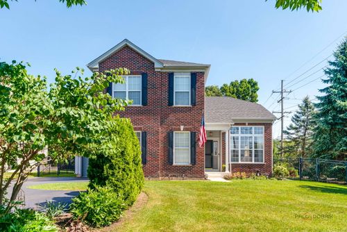 1260 Water Stone Cir, Wauconda, IL, 60084-1419 | Card Image