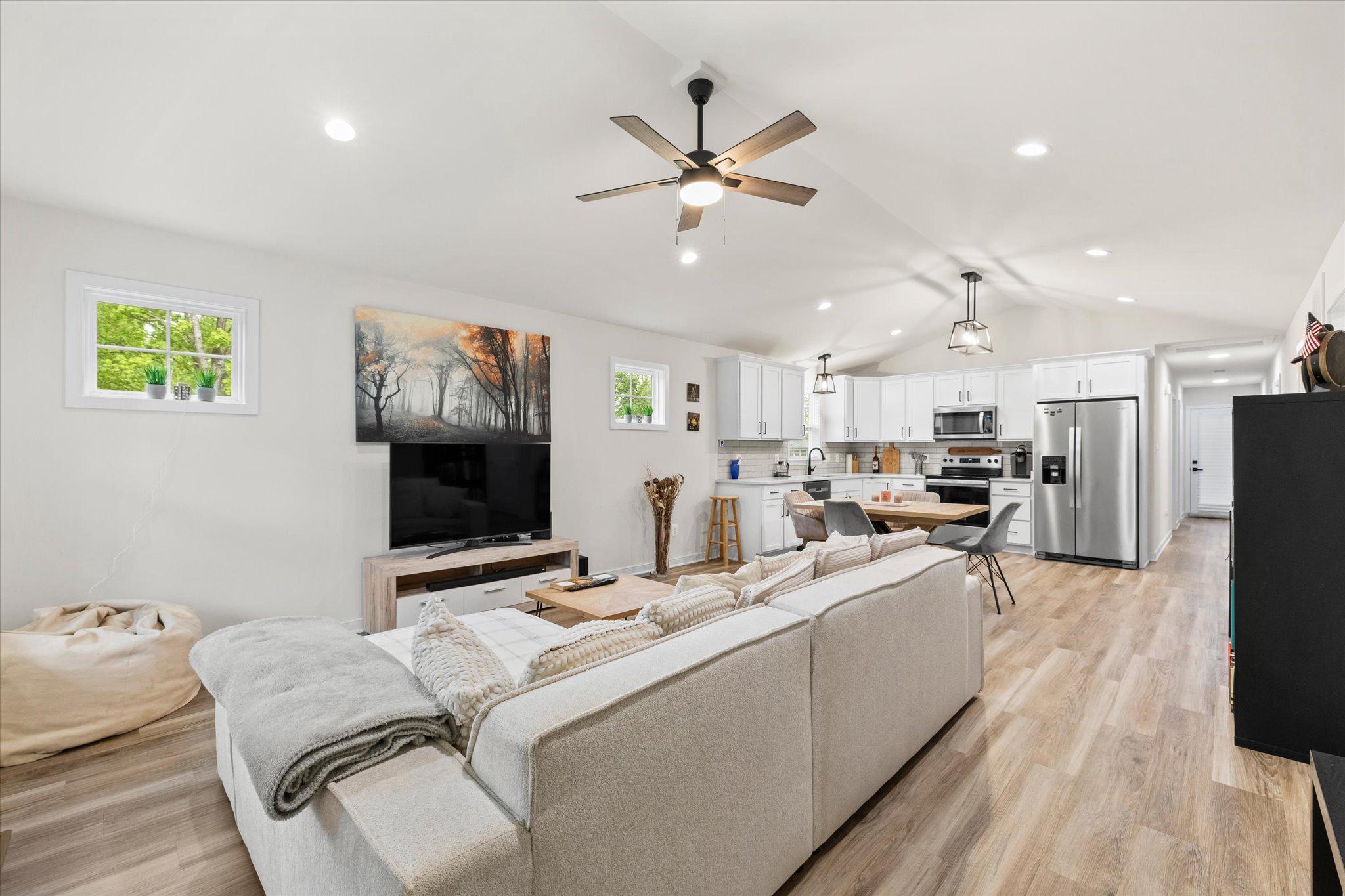 Residential in COLONIAL BEACH 4
