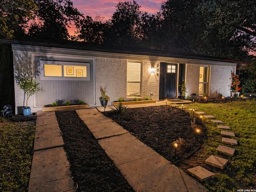 304 Sheraton Ave, Austin, TX, 78745-2013 | Card Image