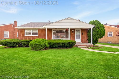 6816 Mansfield St, Garden City, MI, 48135-3402 | Card Image