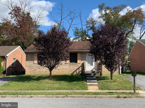 356 Yorkshire Dr, HAGERSTOWN, MD, 21740-3541 | Card Image