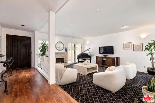 2435 Century Hl, Los Angeles, CA, 90067-3510 | Card Image