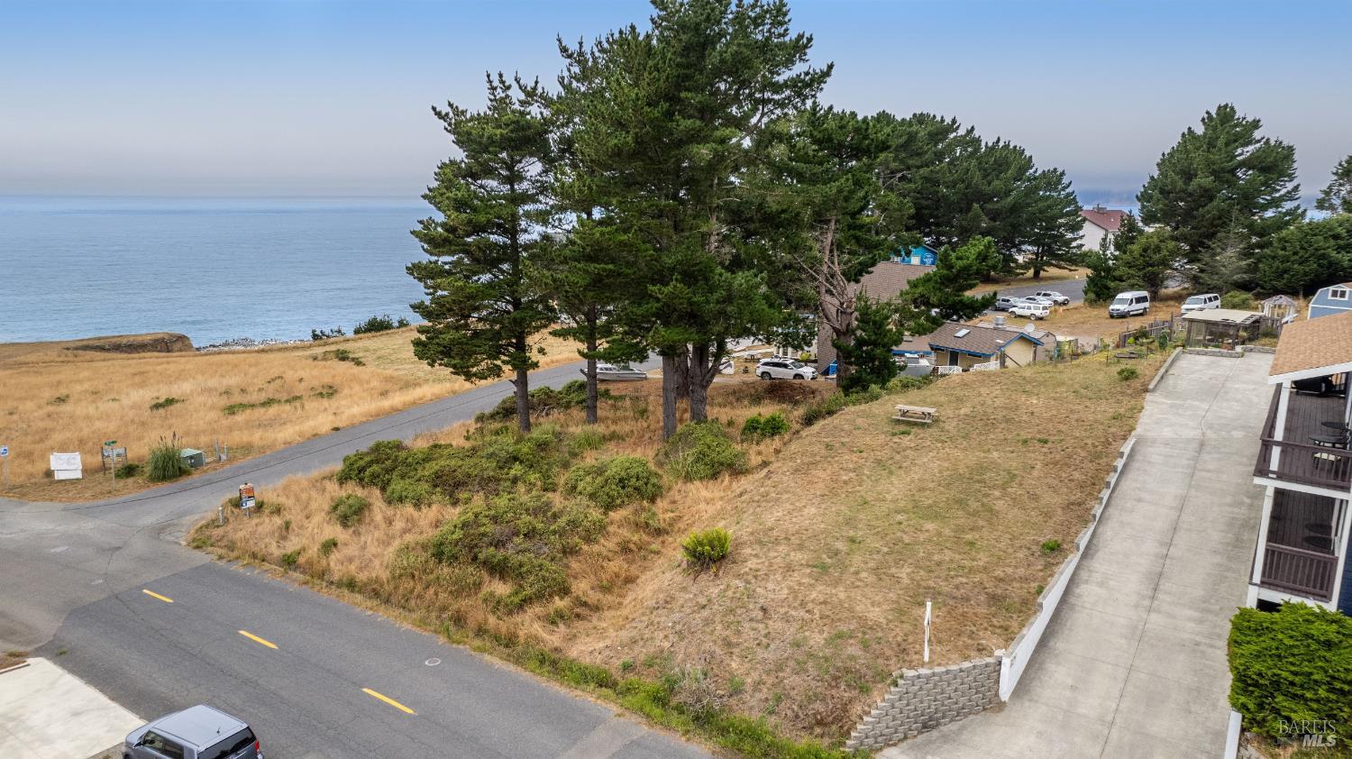 Land in Shelter Cove 5