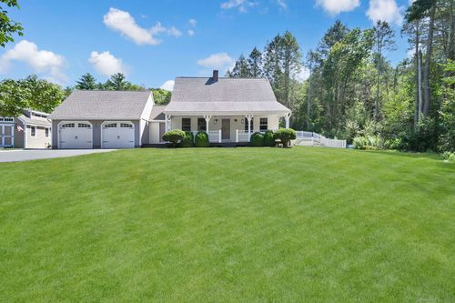 243 Monson Rd, Stafford Springs, CT, 06076-3216 | Card Image