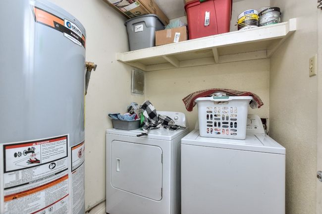 Unit A Laundry | Image 24