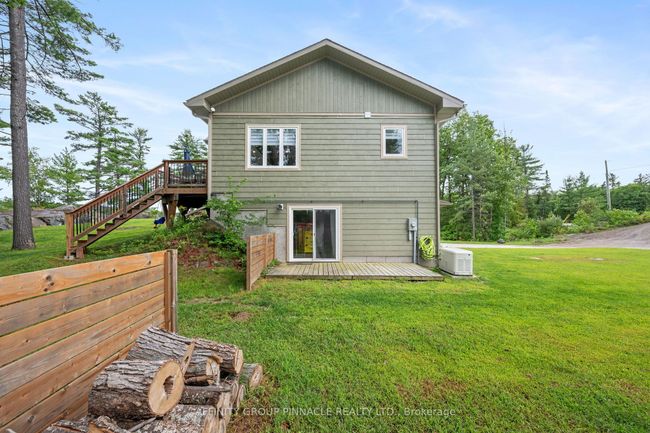 103B Carriage Landing Dr, House other with 3 bedrooms, 3 bathrooms and 10 parking in Haley Station ON | Image 37
