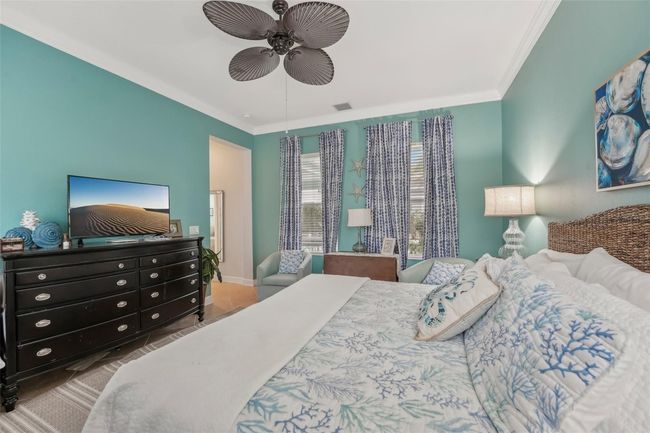 LARGE MASTER ON GROUND FLOOR ADDS TO THE PRIVACY! | Image 25