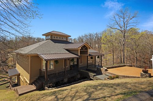 190 Crown Hill Cir, Savannah, TN, 38372-2528 | Card Image