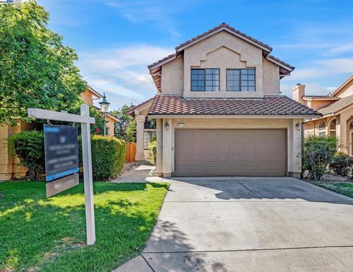 4674 Kimberley Cmn, Livermore, CA, 94550-7703 | Card Image