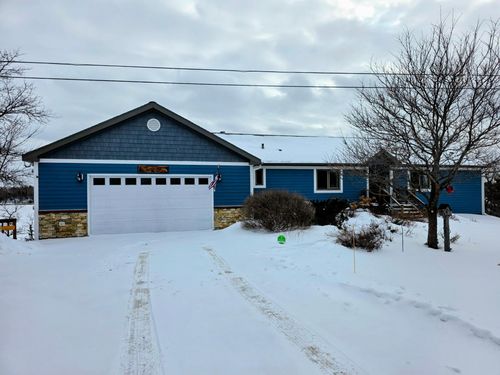 1892 Highway 11 E, International Falls, MN, 56649-8740 | Card Image