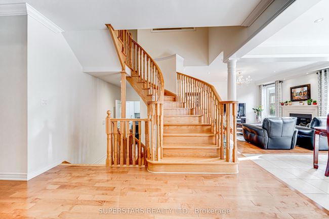 65 Busch Ave, House other with 6 bedrooms, 4 bathrooms and 2 parking in Markham ON | Image 16