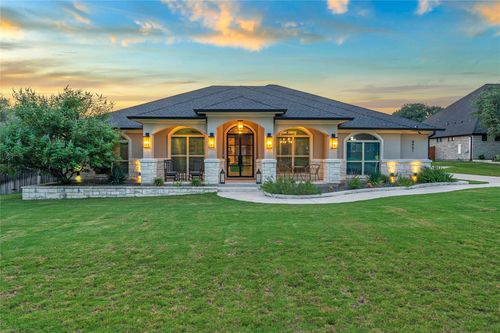 8451 Spring Creek Loop, Salado, TX, 76571-2205 | Card Image
