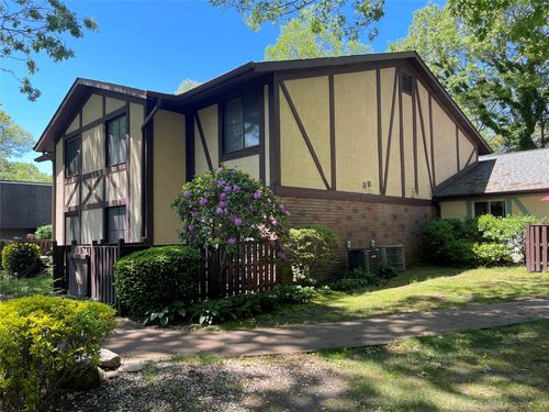 158-158 Cambridge Dr, Port Jefferson Station, NY, 11776 | Card Image