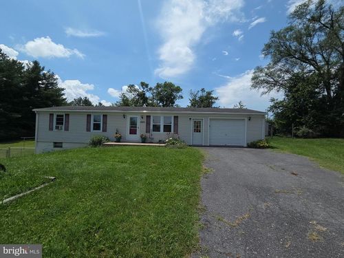 5880 Cardinal St, MOUNT JACKSON, VA, 22842-9434 | Card Image