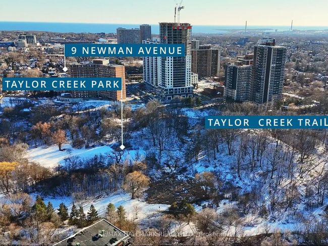 9 Newman Ave, House other with 4 bedrooms, 2 bathrooms and 1 parking in East York ON | Image 39