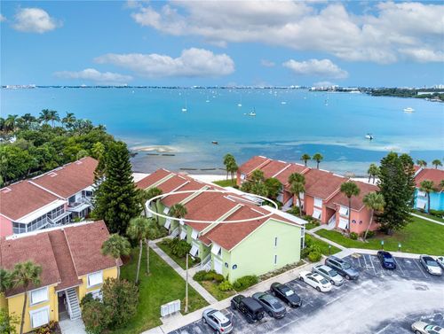 apt-j-3735 42nd Way S, ST PETERSBURG, FL, 33711-4061 | Card Image