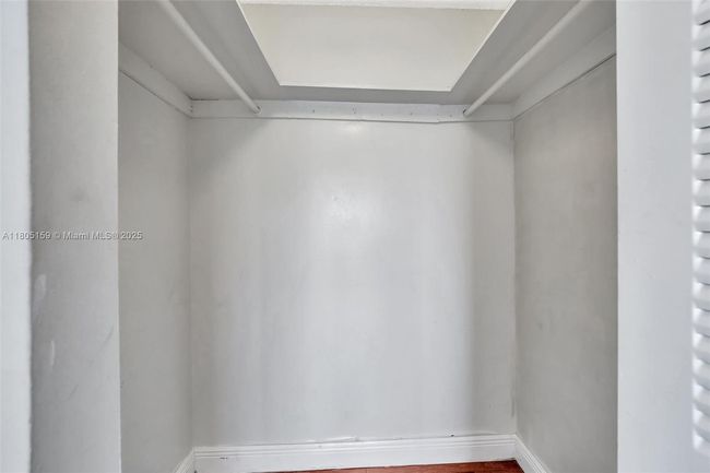 APT-401 - 8720 N Sherman Cir, Condo with 2 bedrooms, 2 bathrooms and null parking in Miramar FL | Image 22