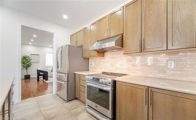 5 Freedom Oaks Trail, House other with 6 bedrooms, 6 bathrooms and 7 parking in Brampton ON | Image 12