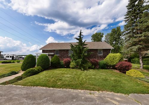 228 Tom Miller Rd, Plattsburgh, NY, 12901-6427 | Card Image