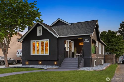 1904 Lafromboise St, Enumclaw, WA, 98022-2725 | Card Image