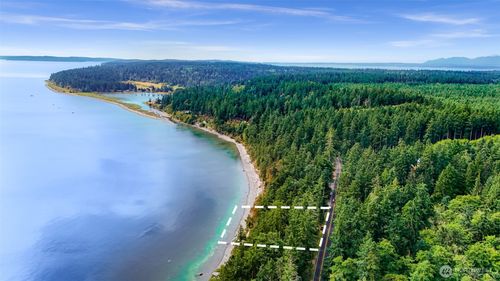 179 Harrington Rd, Coupeville, WA, 98239-9557 | Card Image