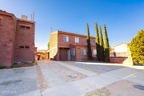 11042 Mirage Ct, El Paso, TX, 79936-1060 | Card Image