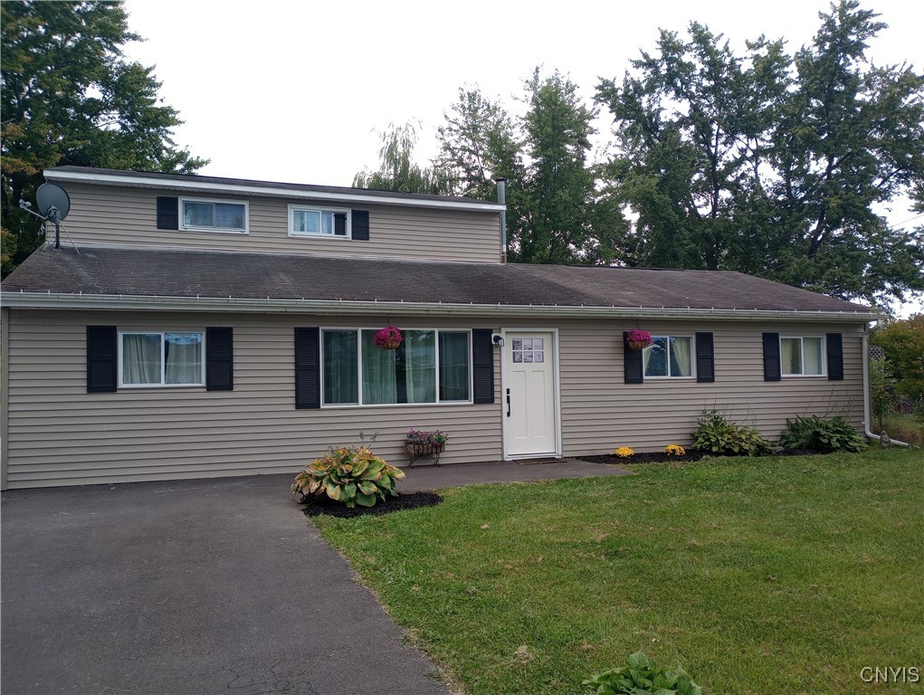 Rinaldo Blvd, Bridgeport, NY 13030