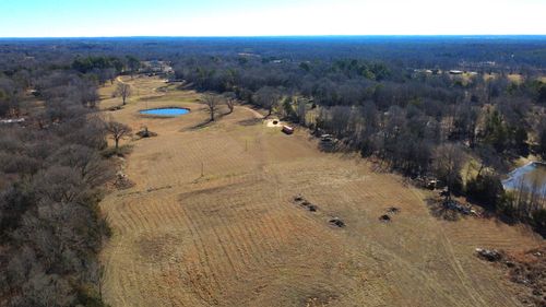 2023 Gravel Springs Dr, Senatobia, MS, 38668-9998 | Card Image