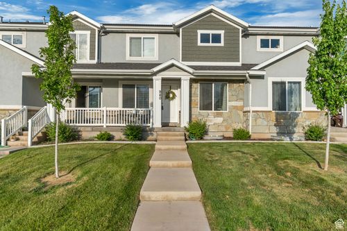 940 N Center St, Santaquin, UT, 84655-5736 | Card Image