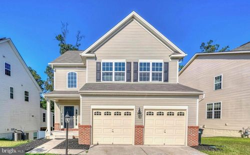 7807 Stonebriar Dr, GLEN BURNIE, MD, 21060-8392 | Card Image