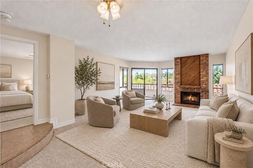 89-23294 Copante, Mission Viejo, CA, 92692 | Card Image
