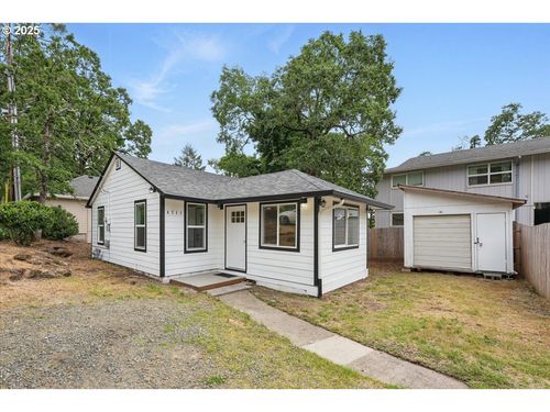 4711 Alder St, West Linn, OR, 97068-3553 | Card Image