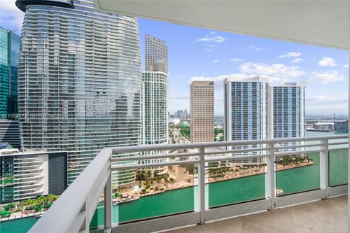 2804-901 Brickell Key Blvd, Miami, FL, 33131-3514 | Card Image