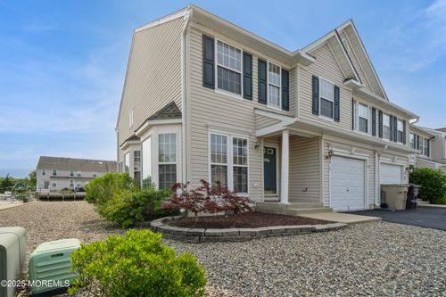 4 Osprey Ln, Bayville, NJ, 08721-2061 | Card Image