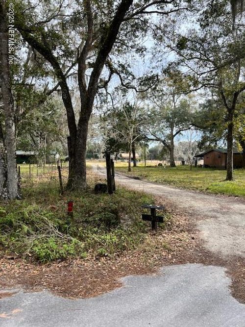 4540 N Francis Rd, St Augustine, FL, 32095-8823 | Card Image