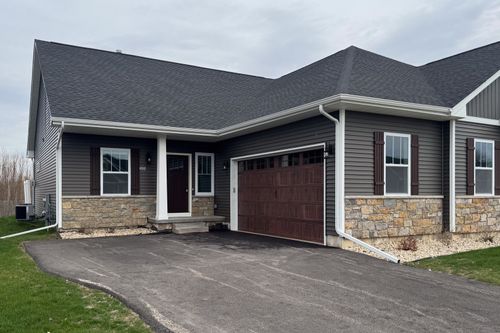 l-632 Anjali Ct, Sycamore, IL, 60178-9021 | Card Image